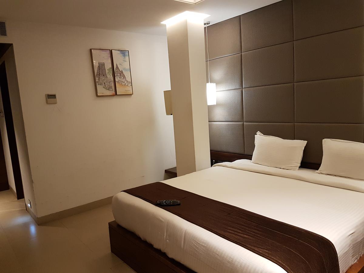 Urvashi Residency Hotel Chennai Eksteriør billede