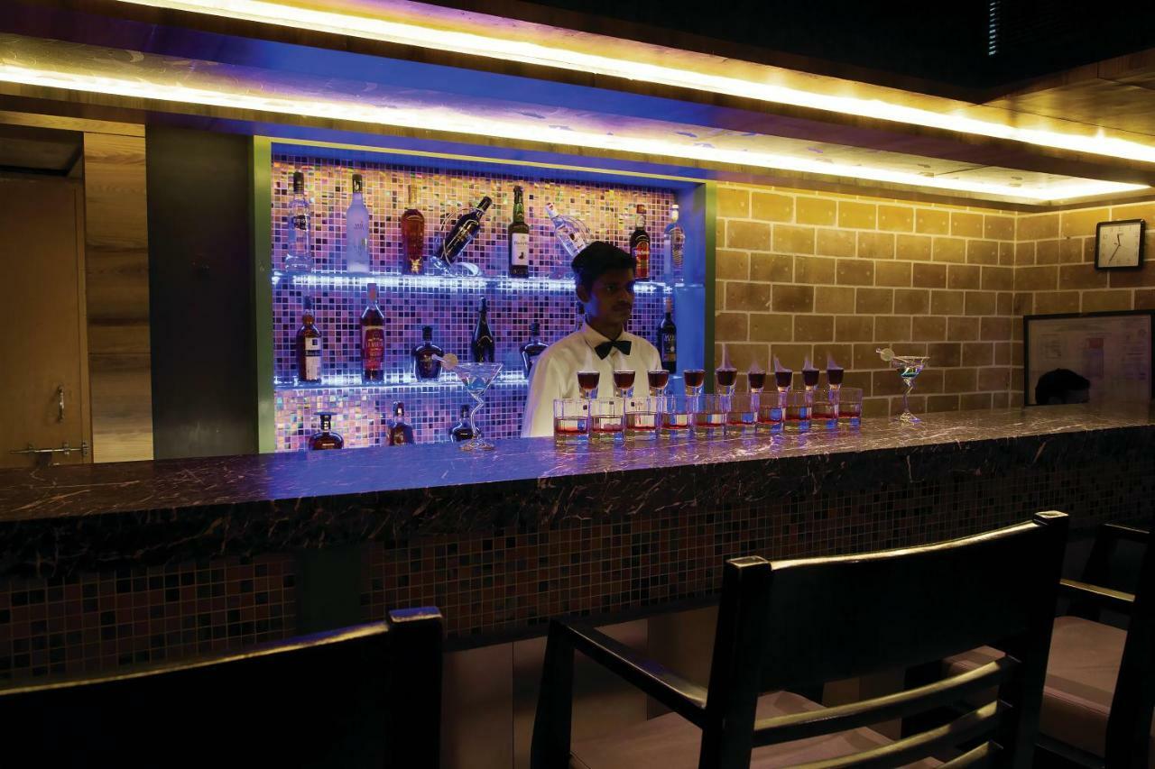 Urvashi Residency Hotel Chennai Eksteriør billede